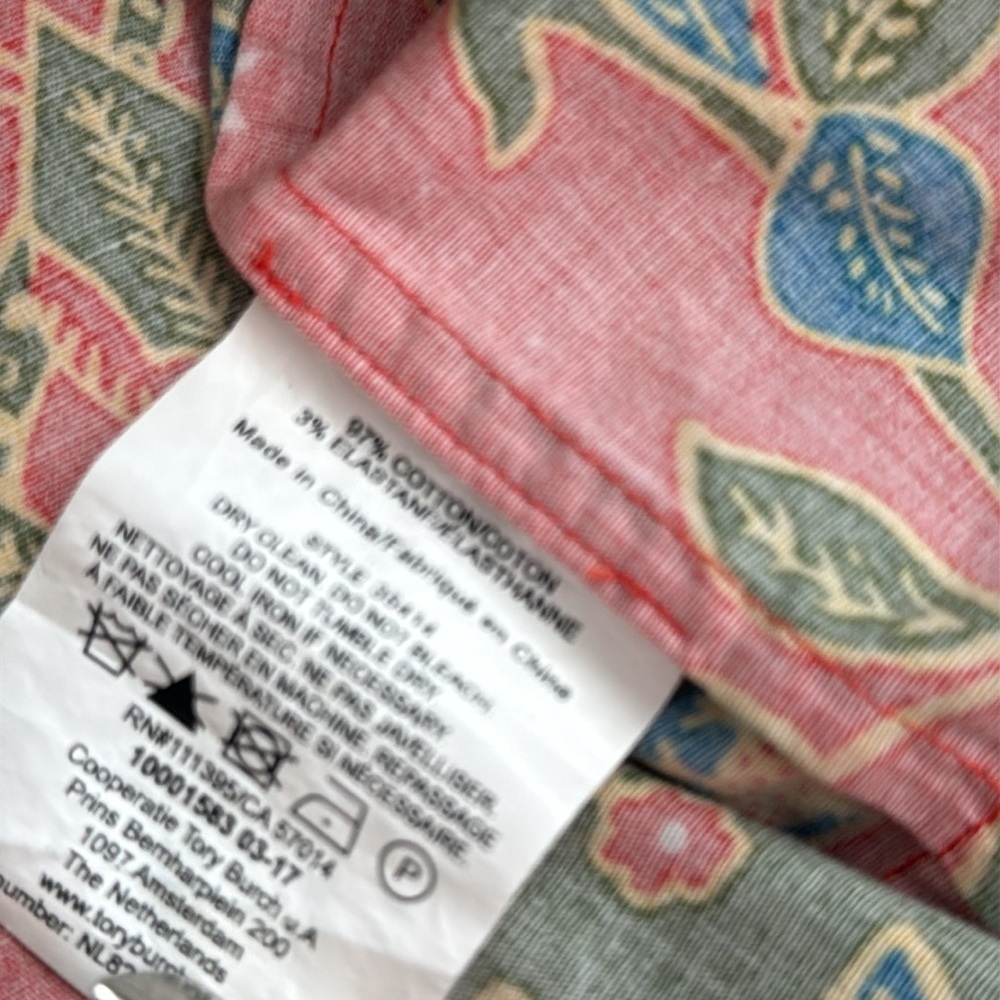 Tory Burch Dayton Samba Batik Flower
Cotton Sleeveless Top - Picture 10 of 10
